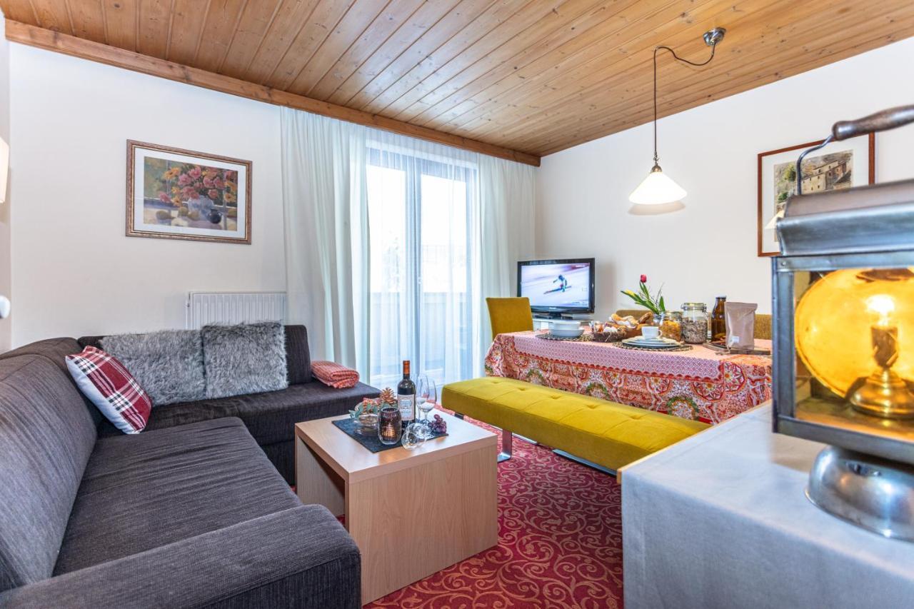 Haus Alexandra Apartment Werfenweng Bagian luar foto