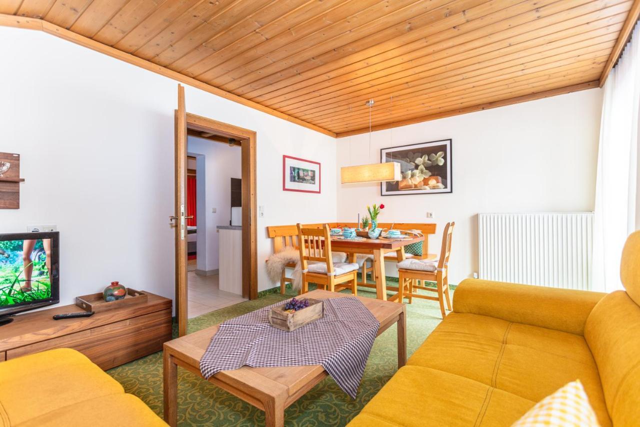 Haus Alexandra Apartment Werfenweng Bagian luar foto