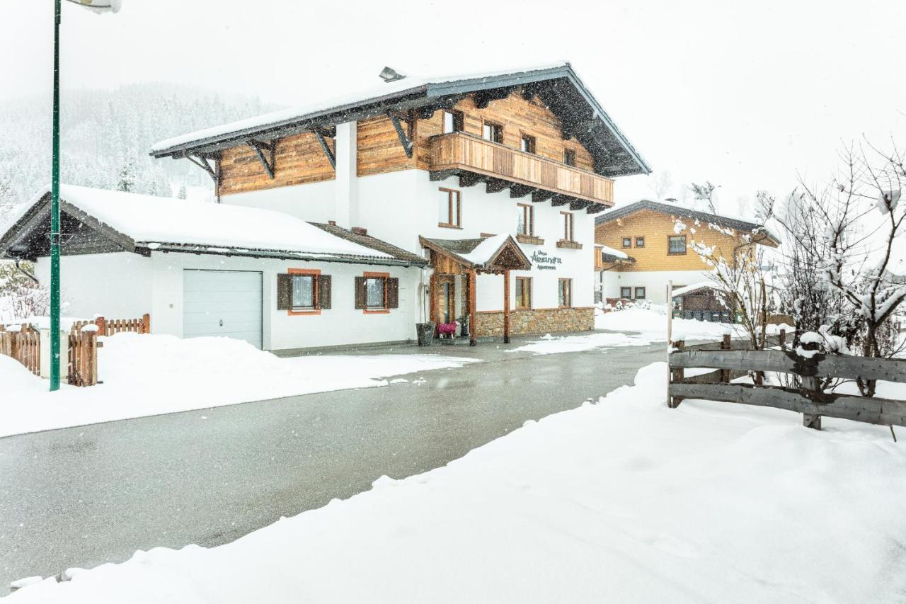 Haus Alexandra Apartment Werfenweng Bagian luar foto